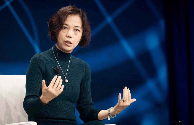 李飞飞入局 AI 游戏：Astrocade 如何用自然语言重塑百亿 UGC 市场？